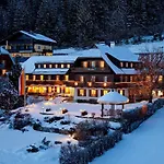 Seehotel Enzian 4*