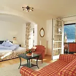 Hotel Seehotel Enzian Weissensee