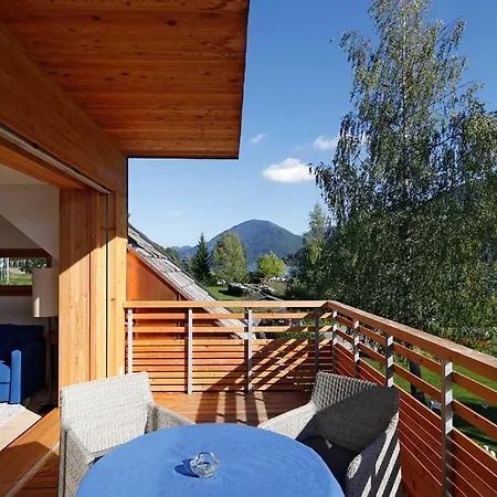 Seehotel Enzian 4* Weissensee