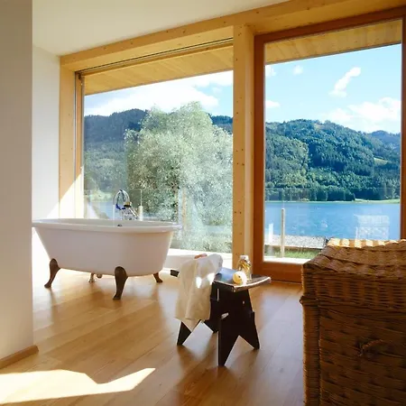 Seehotel Enzian 4* Weissensee