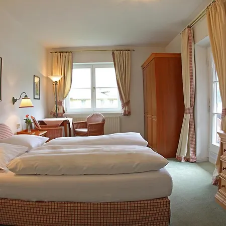 Hotell Seehotel Enzian Weissensee