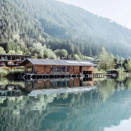 Hotel Seehotel Enzian Weissensee