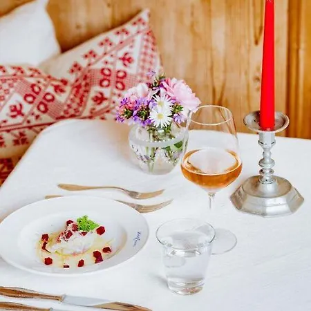 Seehotel Enzian Weissensee