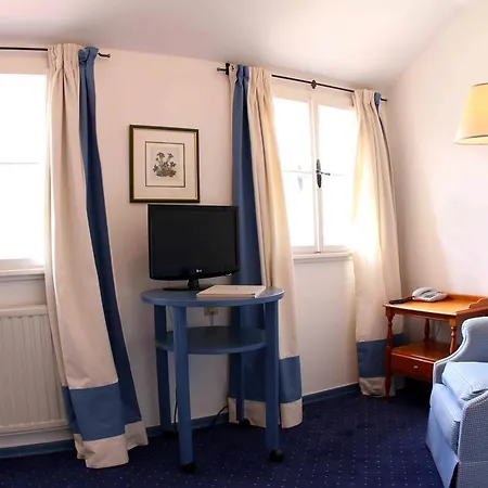 Seehotel Enzian Hotell Weissensee