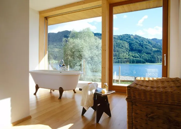 Seehotel Enzian 4* Weissensee