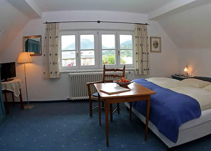 Hotel Seehotel Enzian Weissensee